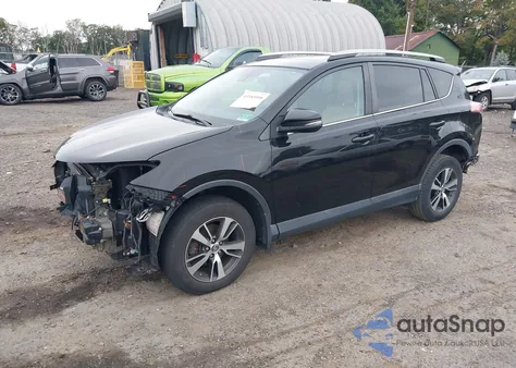 2018 Toyota Rav4 Xle из США, поврежденный, VIN 2T3RFREV2JW824495